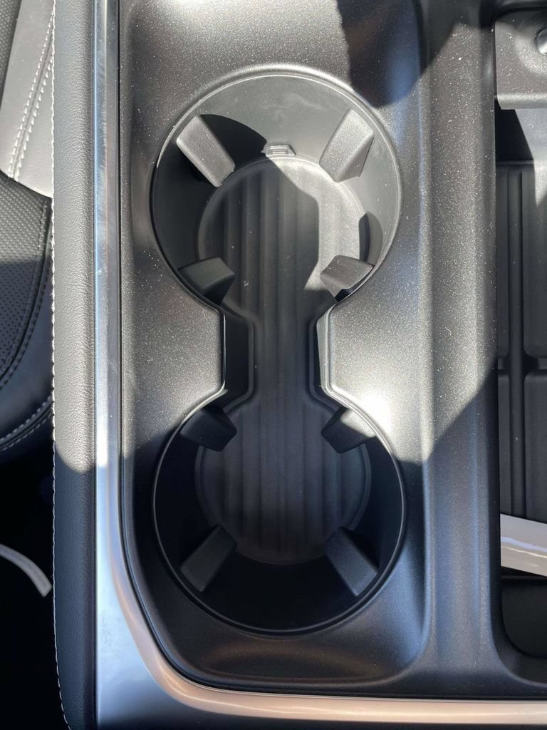New 2026 Ford Expedition Platinum w/ Stealth Appearance Package AWD/4WD image 18