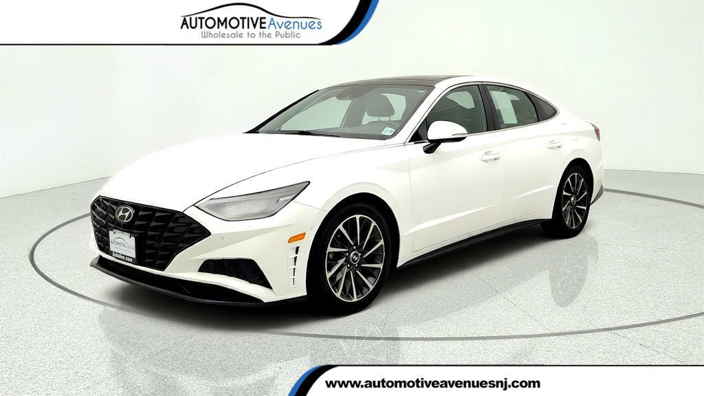 Used 2022 Hyundai Sonata Limited w/ Cargo Package FWD video 1