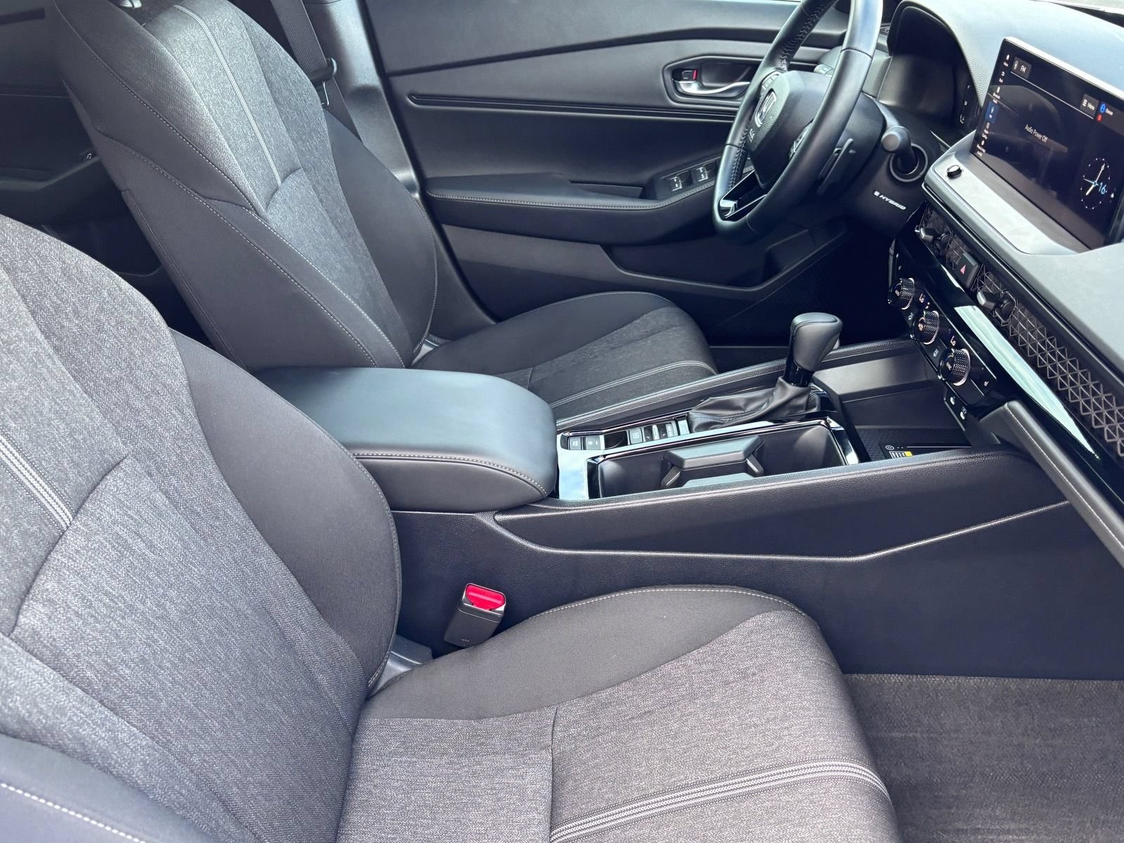 Certified 2025 Honda Accord Sport image 14