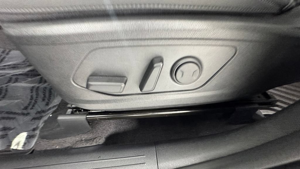 New 2026 Kia Sorento S AWD/4WD image 11