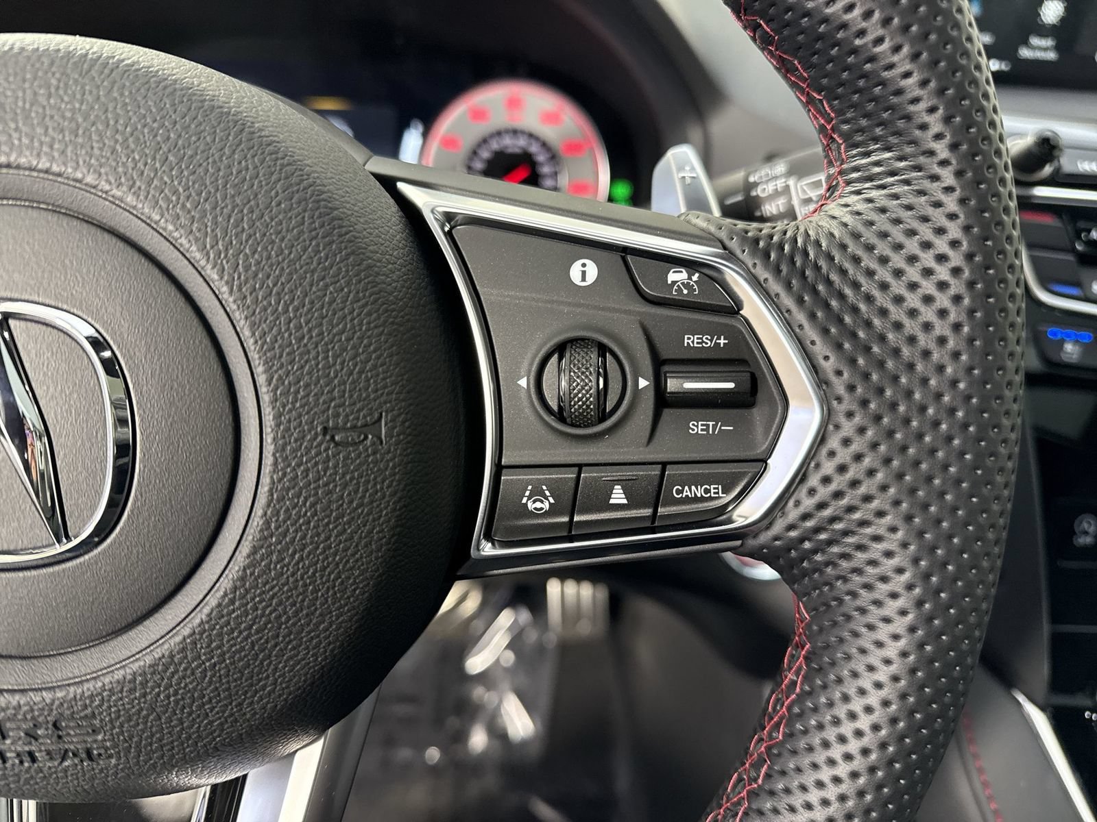 New 2026 Acura RDX w/ Advance Package AWD/4WD image 13