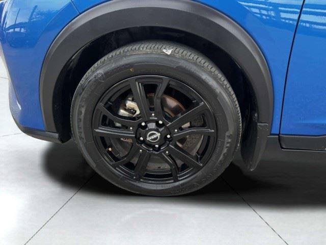 Used 2023 Nissan Kicks SR FWD image 56