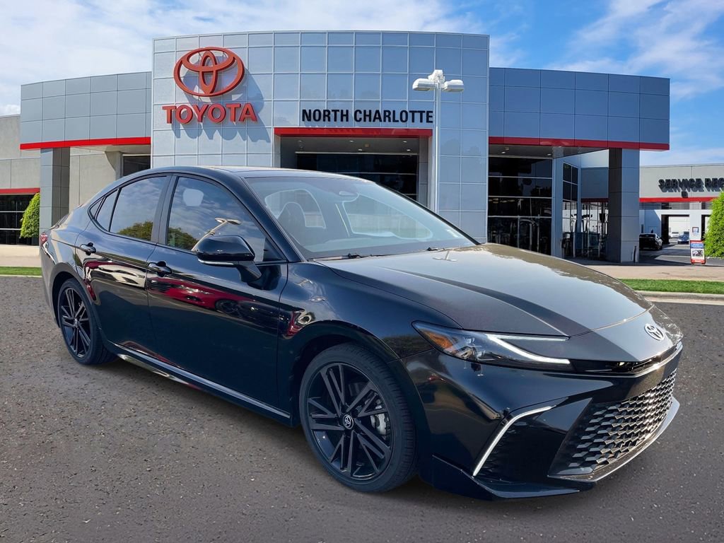 Used 2025 Toyota Camry XSE w/ Premium Package image 1