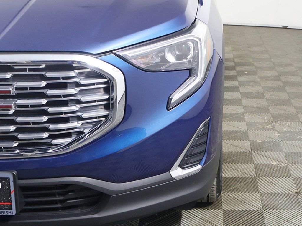 Used 2020 GMC Terrain SLE FWD image 12