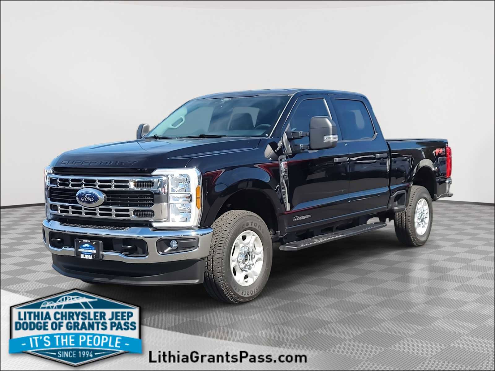 Used 2025 Ford F250 XLT w/ FX4 Off-Road Package image 1