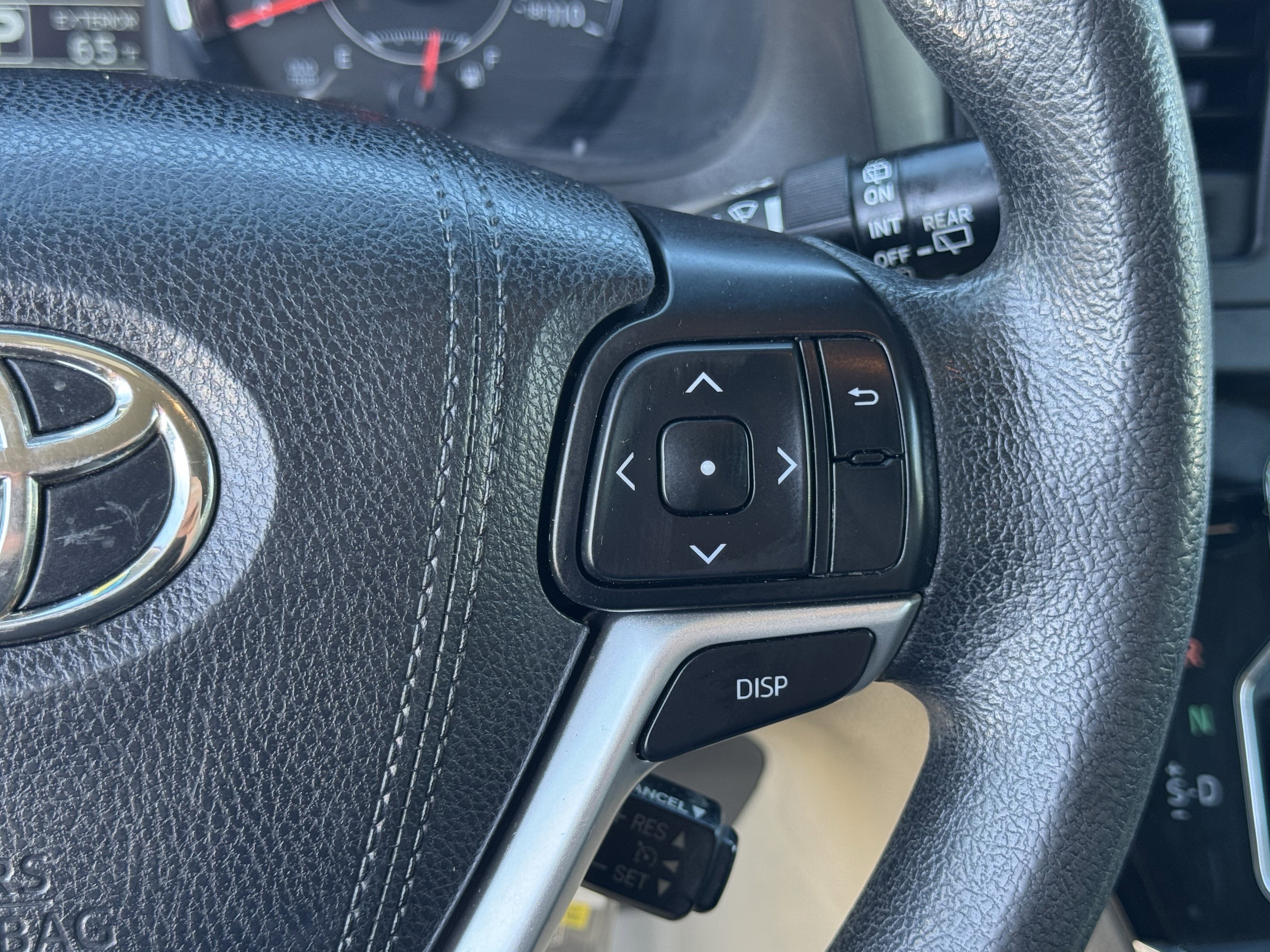 Used 2017 Toyota Sienna LE FWD image 21