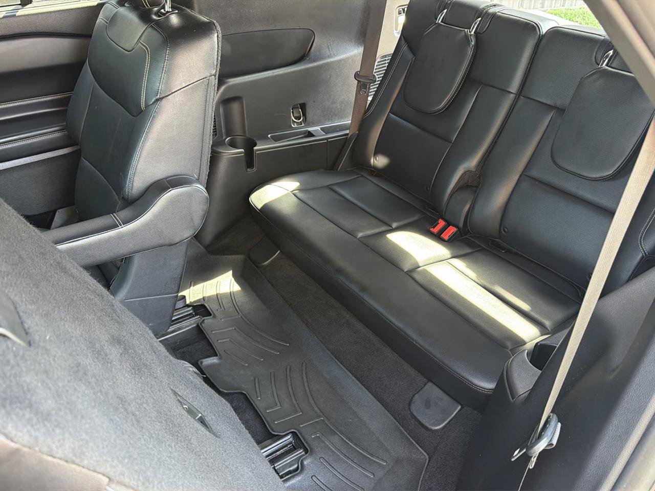 Used 2020 Ford Explorer ST w/ Premium Technology Package AWD/4WD image 18