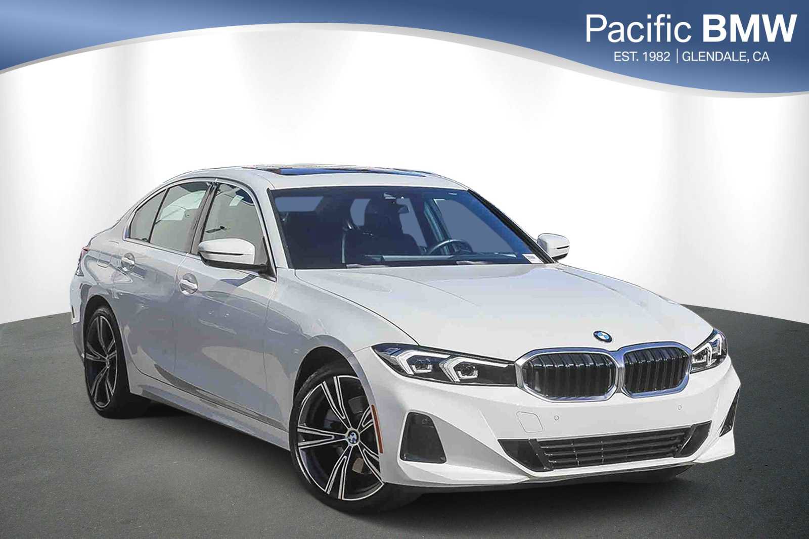 Certified 2024 BMW 330i Sedan w/ Convenience Package