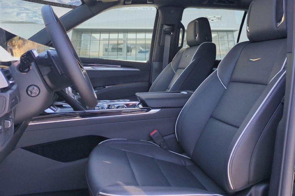 New 2026 Cadillac Escalade Sport AWD/4WD image 11