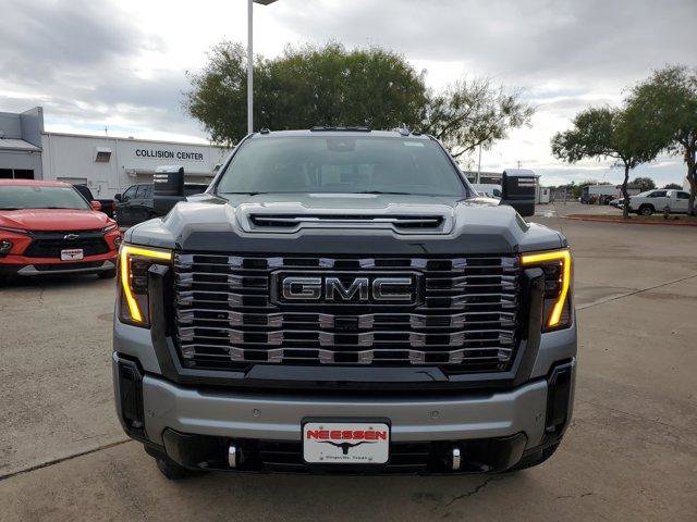 New 2026 GMC Sierra 2500 Denali Ultimate image 2