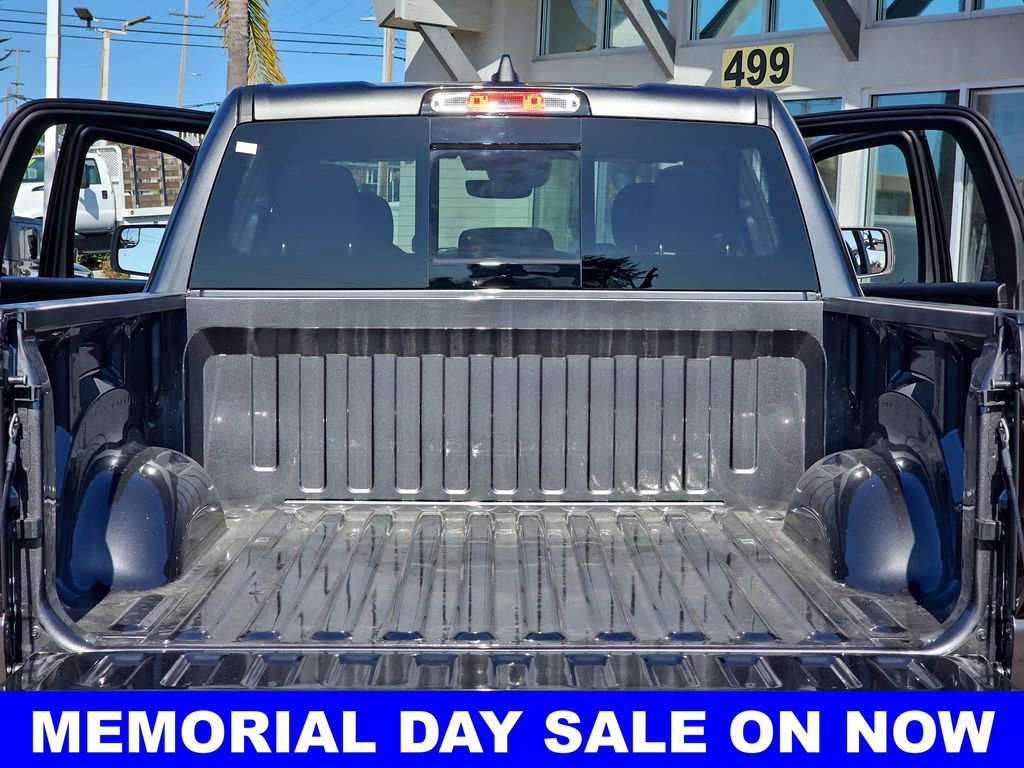 New 2026 RAM 1500 Big Horn AWD/4WD image 12
