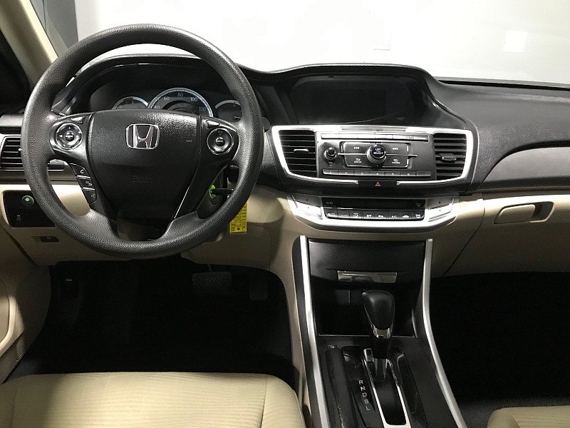 Used 2015 Honda Accord LX image 21