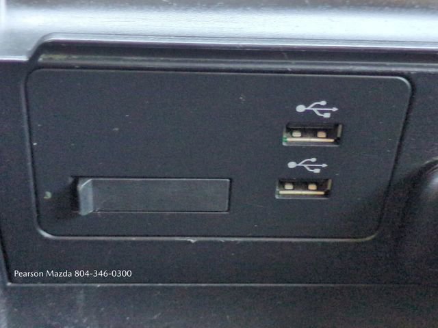 Used 2021 MAZDA MAZDA3 s image 24