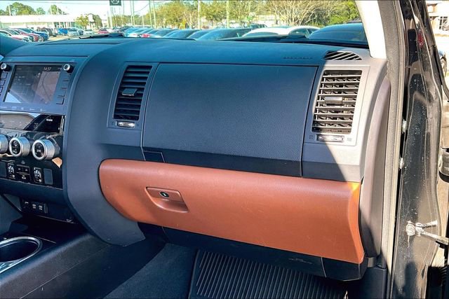 Used 2020 Toyota Sequoia Platinum image 23