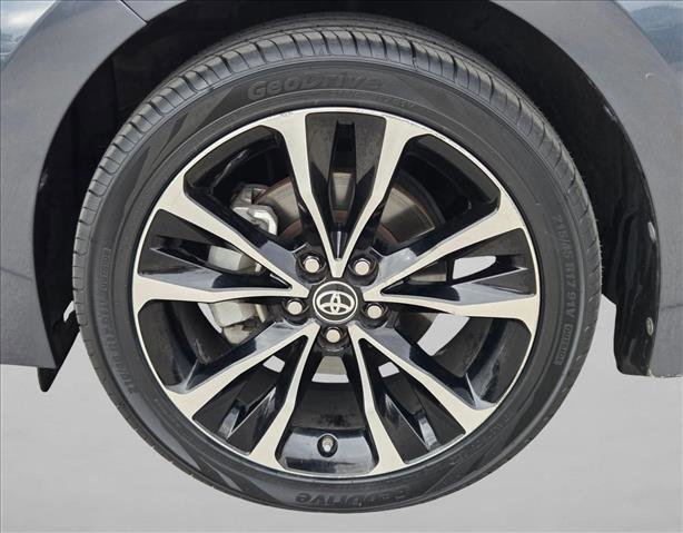 Used 2018 Toyota Corolla SE image 22
