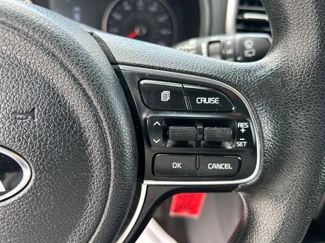 Used 2019 Kia Sportage LX AWD/4WD image 16