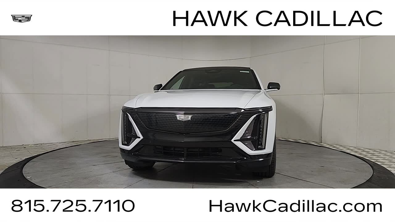 New 2026 Cadillac Lyriq Signature Sport w/ LPO, ONYX Package AWD/4WD image 3