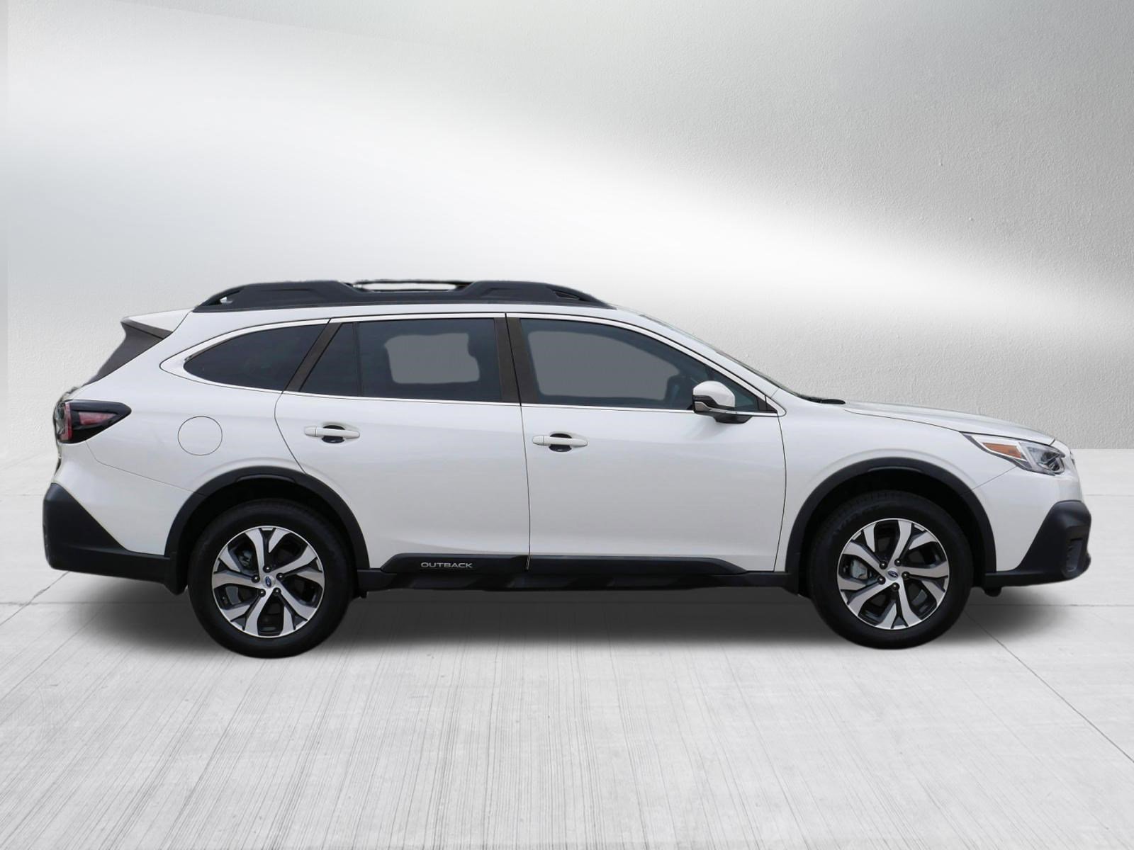 Certified 2022 Subaru Outback Limited w/ Popular Package #2 AWD/4WD image 8