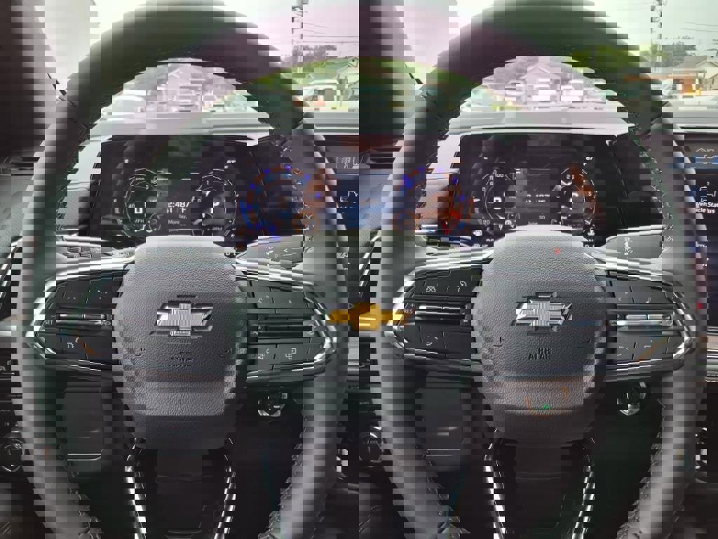 New 2025 Chevrolet Suburban Premier image 17