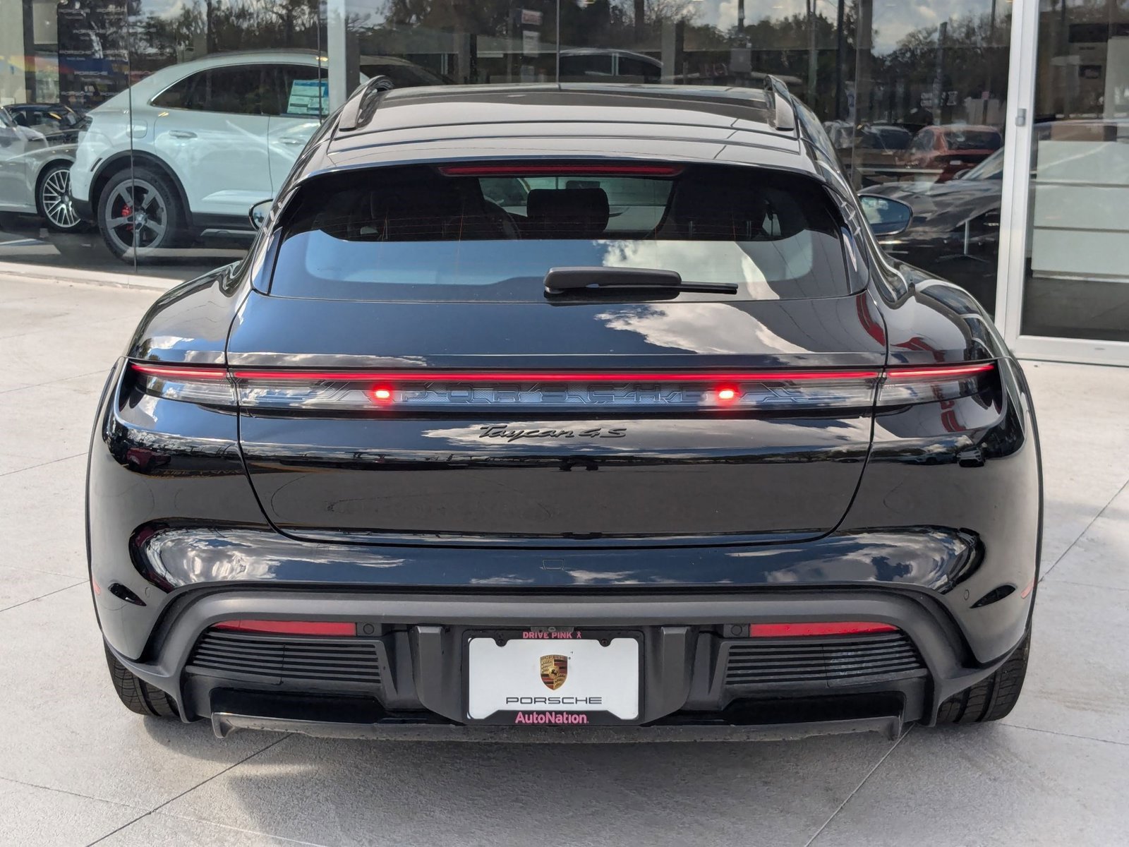 New 2024 Porsche Taycan 4S image 10