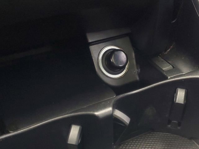 Used 2016 Mercedes-Benz C 300 4MATIC Sedan image 21