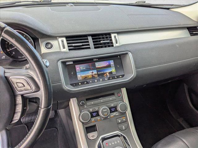 Used 2017 Land Rover Range Rover Evoque SE Premium image 12