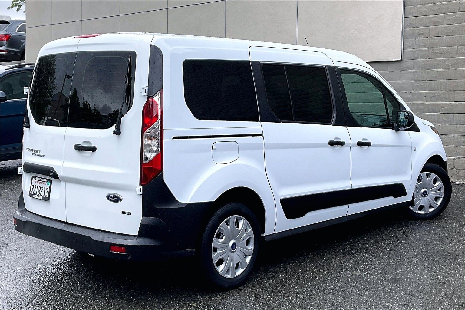 Used 2022 Ford Transit Connect XL image 14