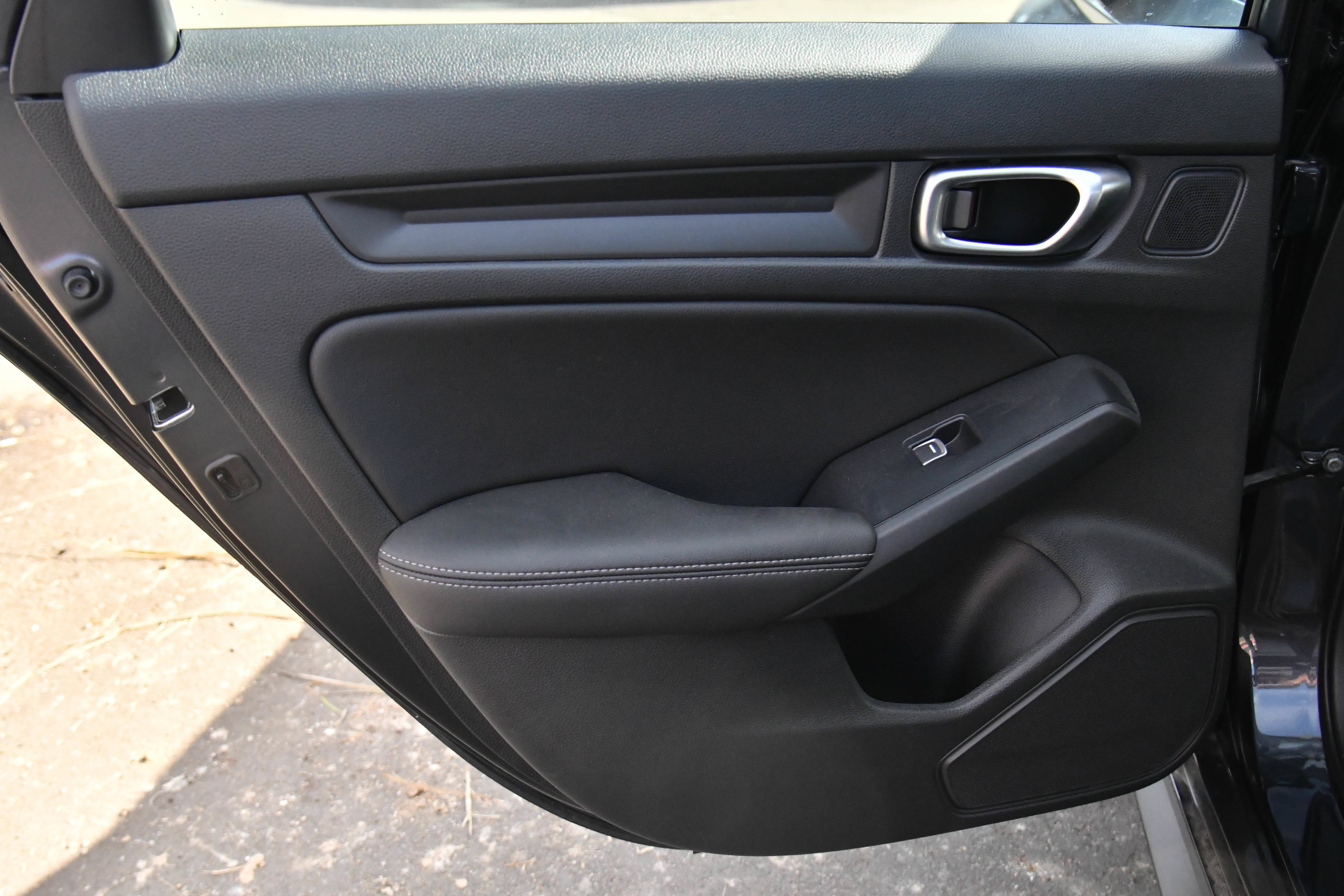 Used 2024 Honda Civic EX-L image 35