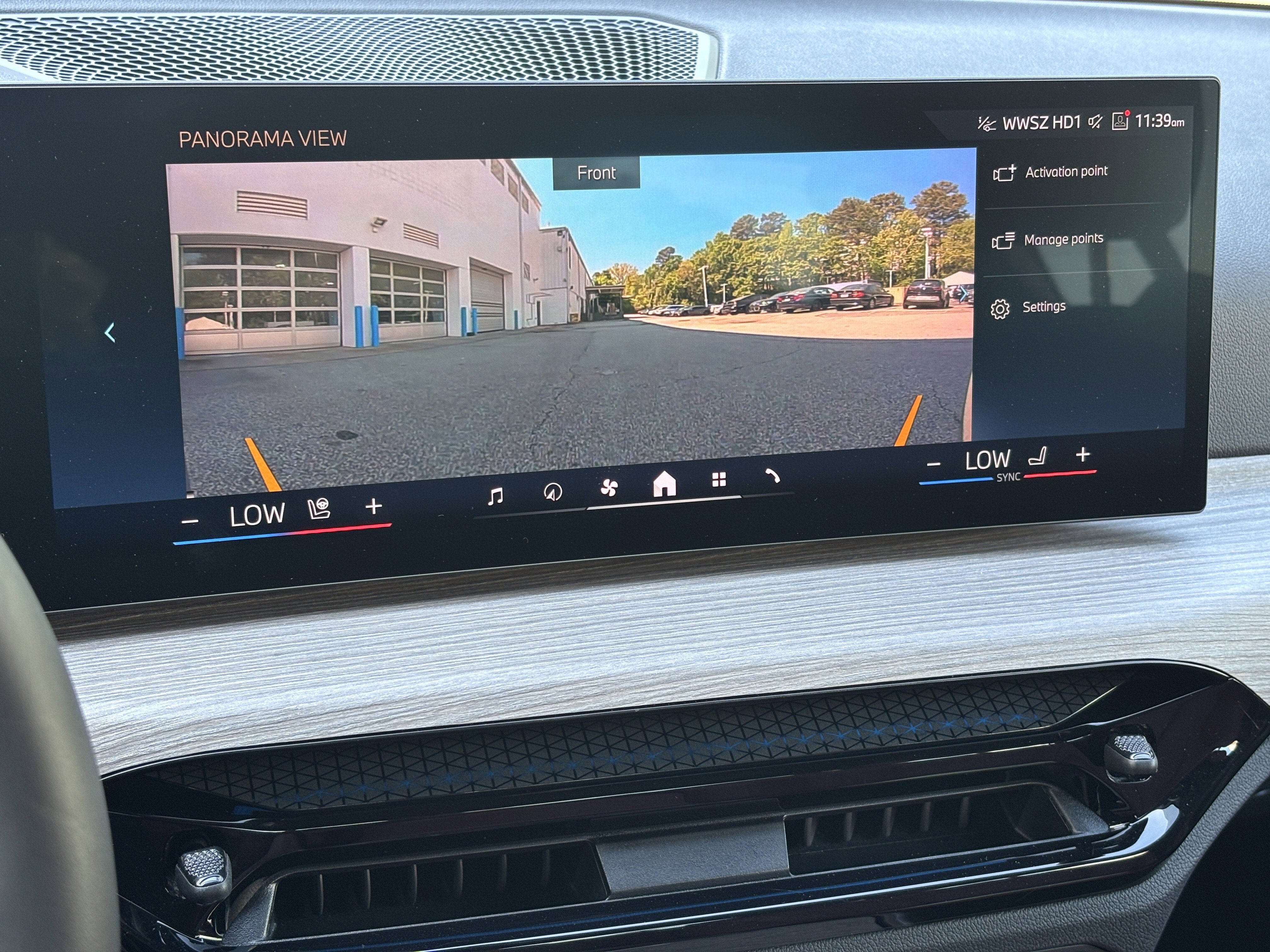 Used 2025 BMW 330i Sedan image 14