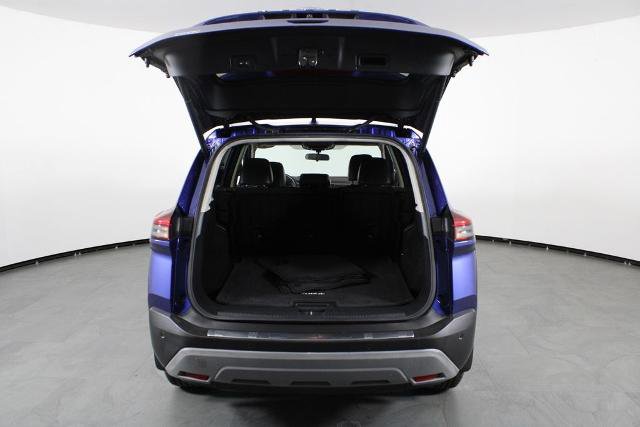 Certified 2021 Nissan Rogue SV w/ Premium Package image 17