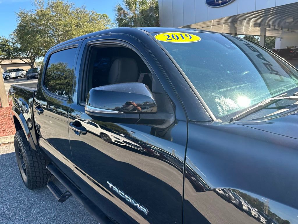 Used 2019 Toyota Tacoma 2WD Double Cab image 15
