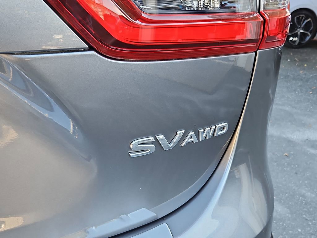 Used 2021 Nissan Rogue Sport SV w/ Technology Package image 30