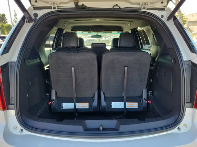 Used 2015 Ford Explorer XLT w/ Equipment Group 202A FWD image 21