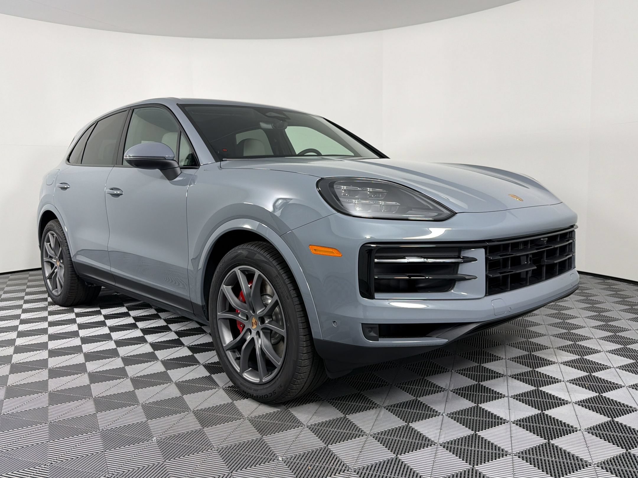 New 2026 Porsche Cayenne S AWD/4WD image 12