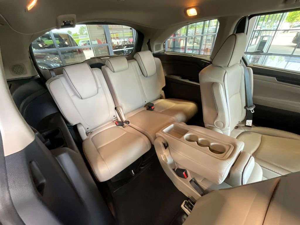 Used 2024 Honda Odyssey Elite image 22