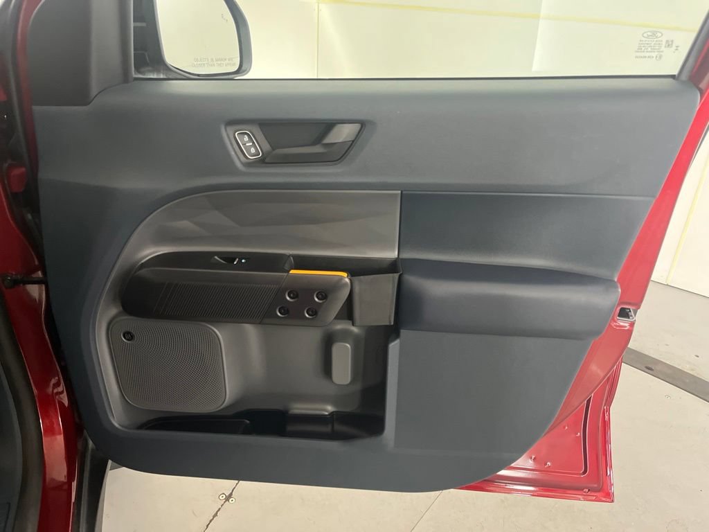 Used 2025 Ford Maverick Tremor AWD/4WD image 28