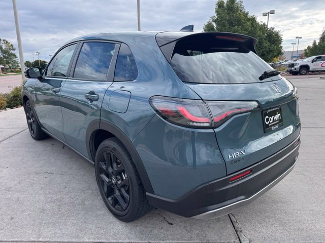Used 2023 Honda HR-V Sport image 7