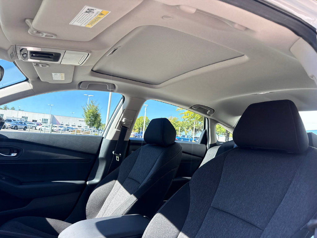 Certified 2026 Honda Accord SE image 31