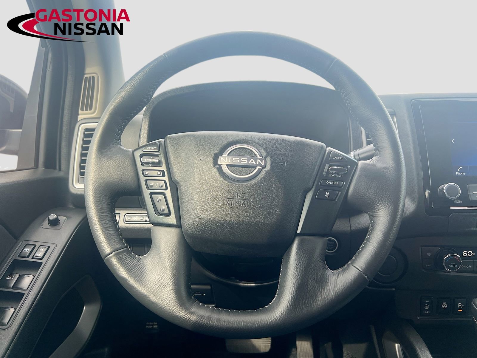 Used 2024 Nissan Frontier SV w/ Technology Package image 30