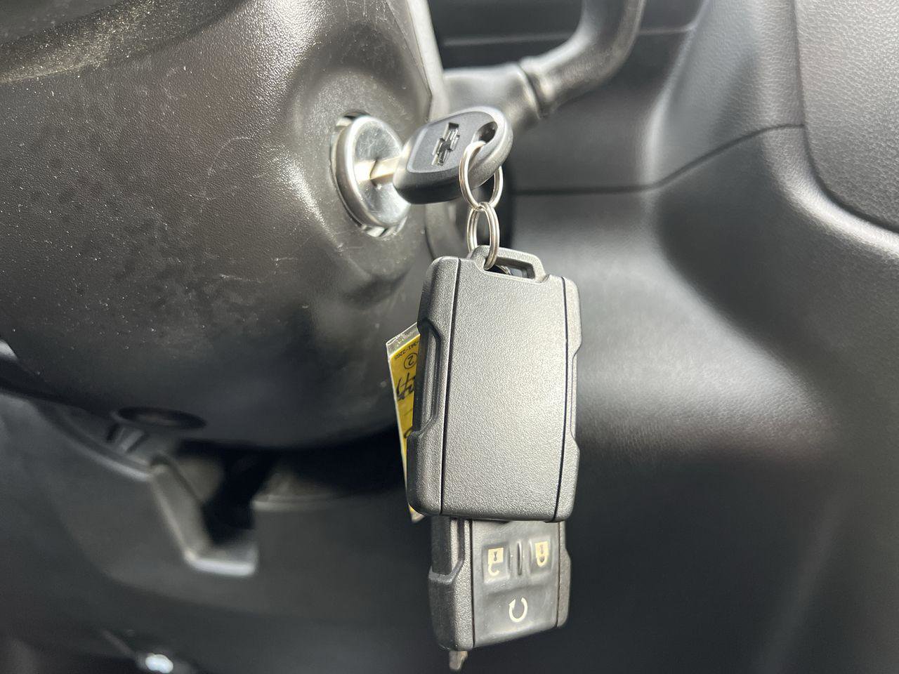 Certified 2022 Chevrolet Silverado 2500 Custom w/ Custom Convenience Package image 17