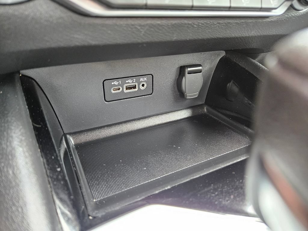 Used 2024 Nissan Altima 2.5 SV FWD image 28