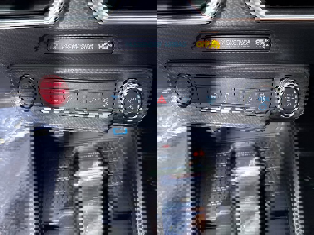 Used 2024 Ford Mustang GT Premium image 31