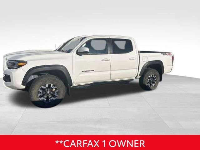 Used 2023 Toyota Tacoma TRD Off-Road w/ Technology Package image 2