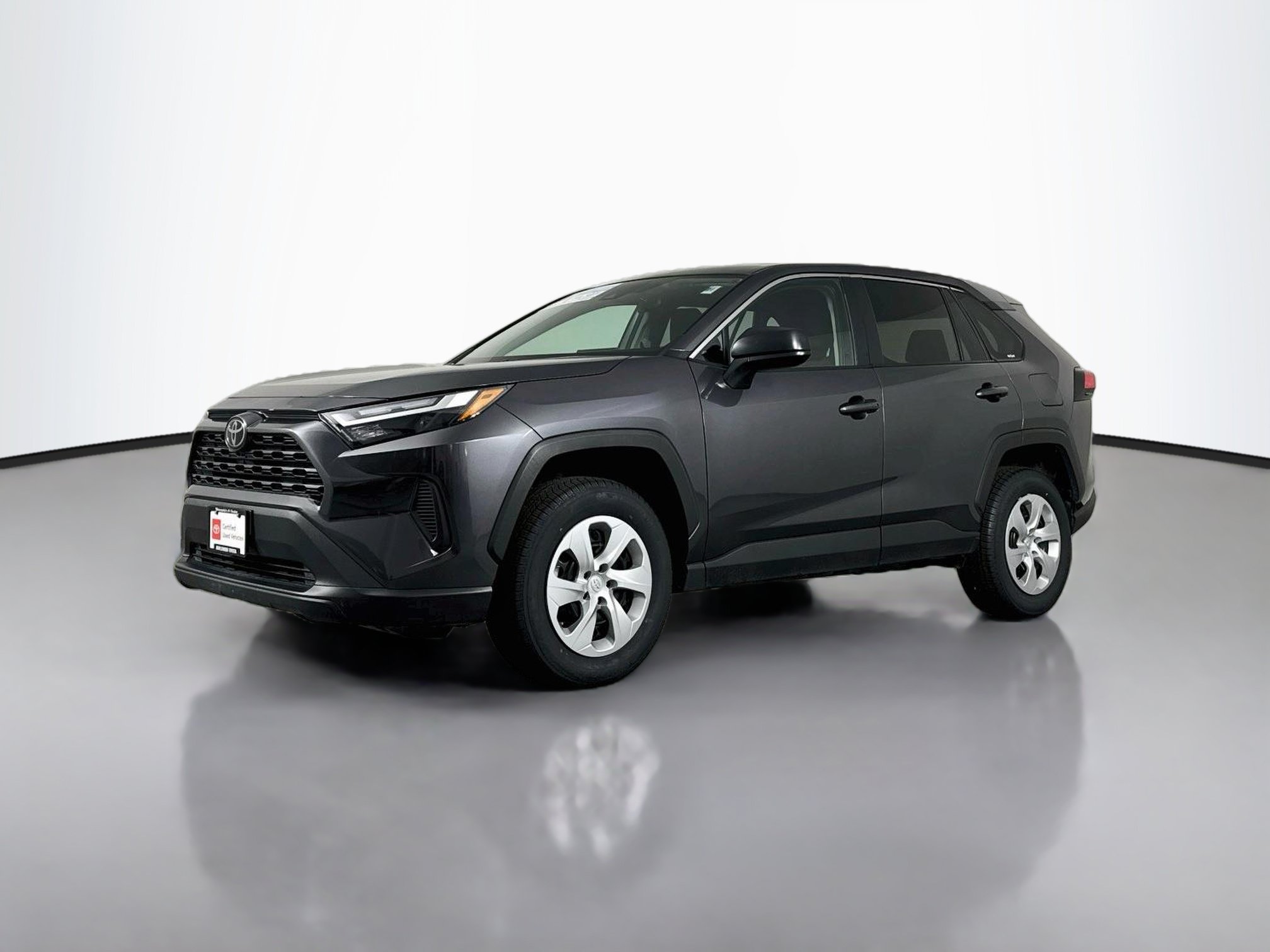 Certified 2025 Toyota RAV4 LE AWD/4WD image 3