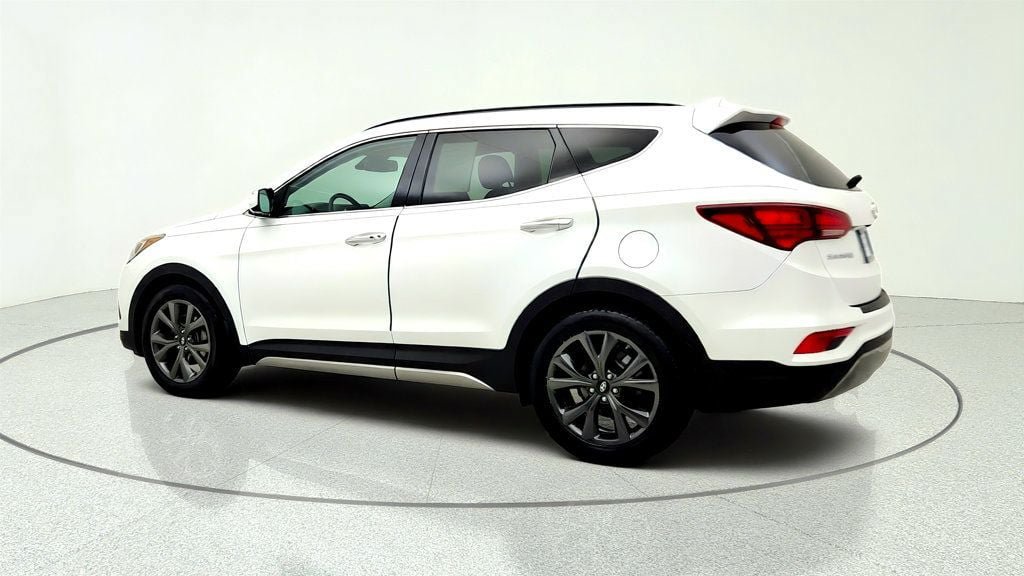 Used 2017 Hyundai Santa Fe Sport w/ 2.0T Ultimate Tech Package 05 AWD/4WD image 7
