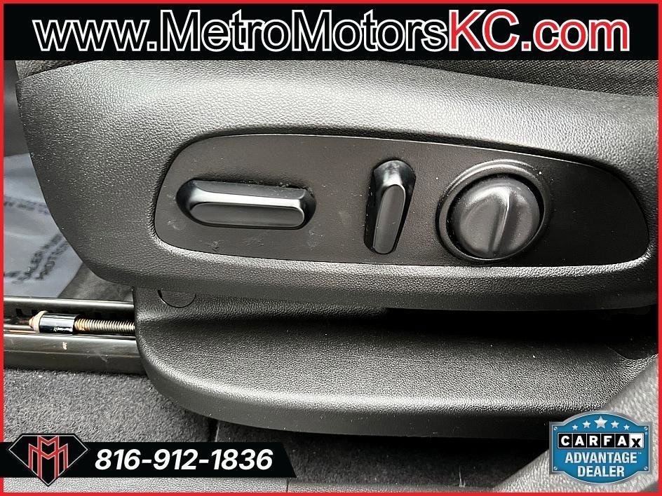 Used 2021 Chevrolet Equinox LT image 21