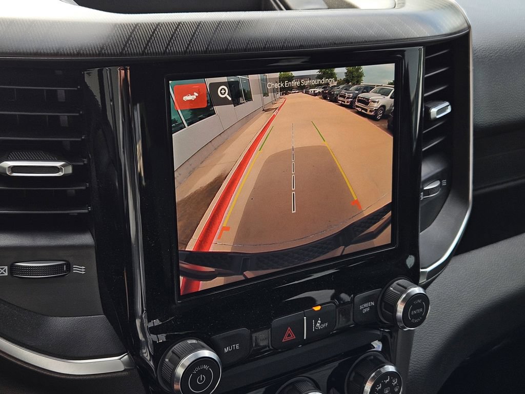 New 2026 RAM 1500 Express AWD/4WD image 18