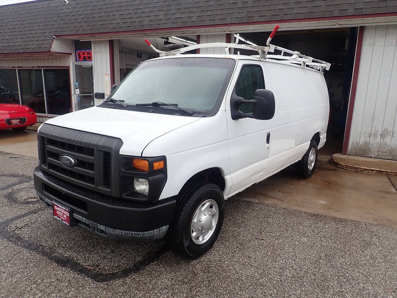 Used 2012 Ford E-250 and Econoline 250 w/ Commercial Cargo Van Pkg RWD image 2