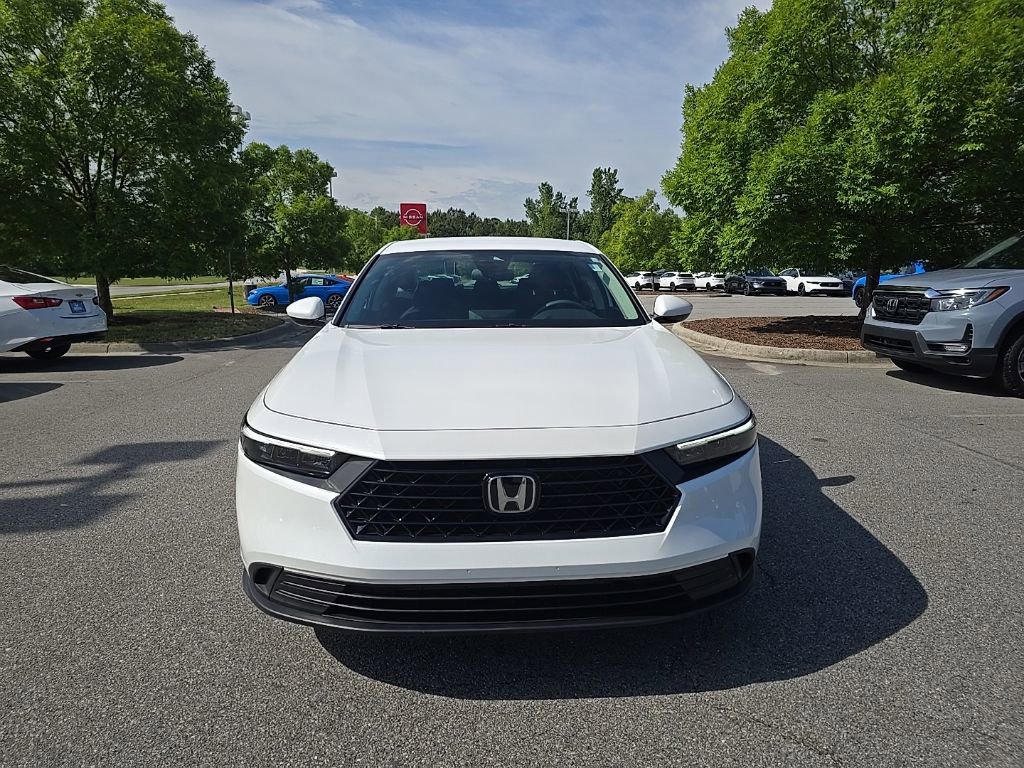 Used 2025 Honda Accord LX image 7