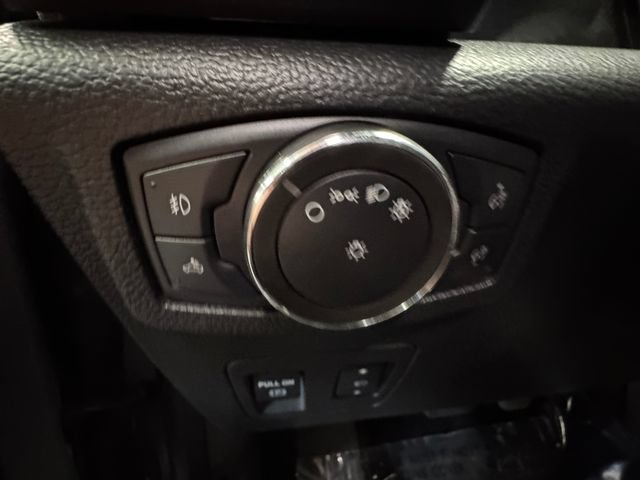 Used 2020 Ford F150 XLT w/ Equipment Group 302A Luxury AWD/4WD image 22